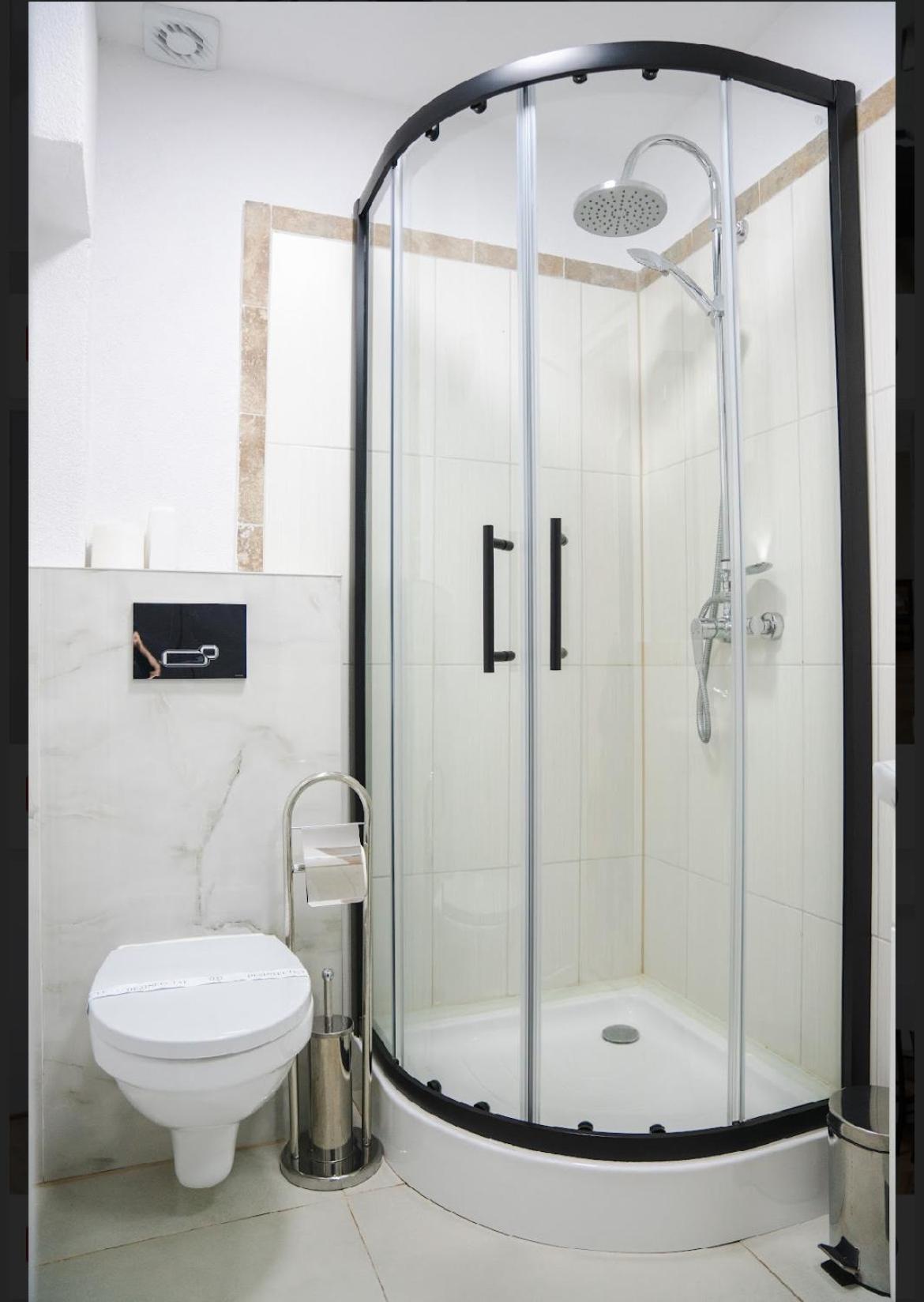 Myda Hotell Apahida Exteriör bild